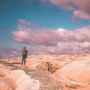 电竞陪玩女仆视频高h
